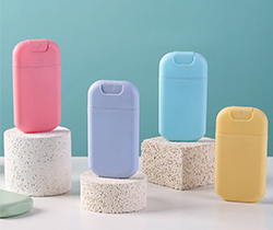 PP 30ml 塑料卡片香水喷雾瓶  B17